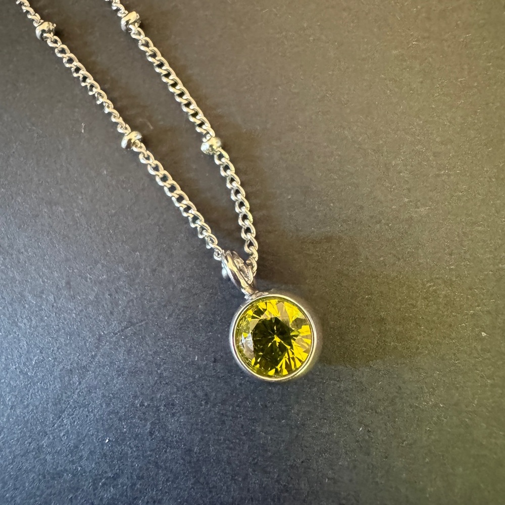 Atolea Silver August Peridot Birthstone Necklace